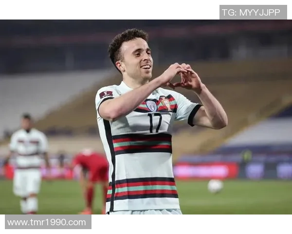 足球天才车祸不幸离世 震惊全球足坛悲痛告别传奇人生